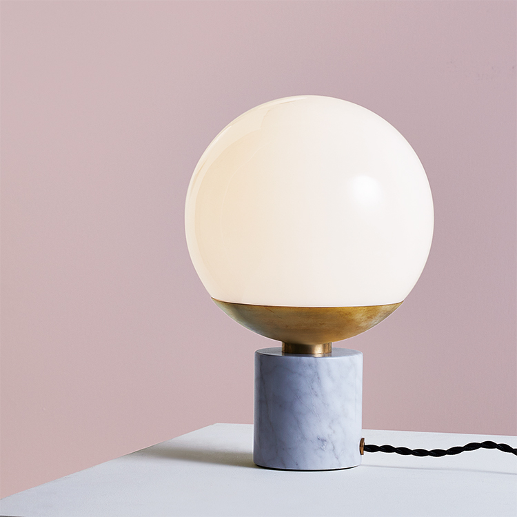 Groove-table lamp